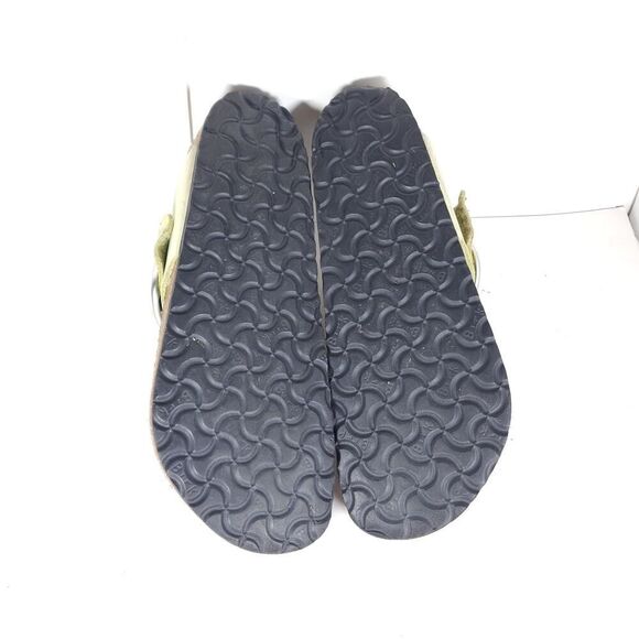 Birkenstock Women's Gizeh Big Buckle EU42 US11 Nubuck Faded Lime Thong Sandals - Picture 9 of 16